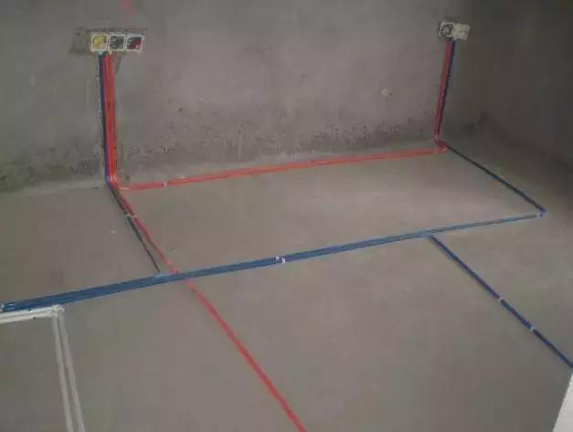 揭秘水电改造里的套路横平竖直！老师傅说很多人就是这样被坑钱的