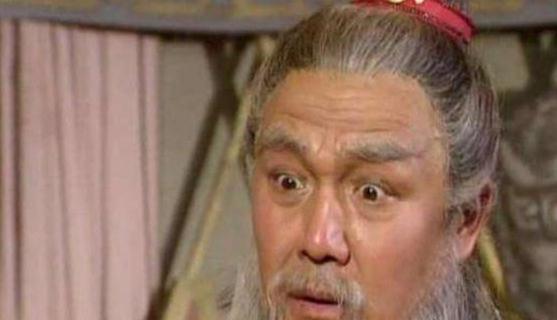 三国演义五虎上将中有一人浪得虚名，武功并不高，只是运气好。