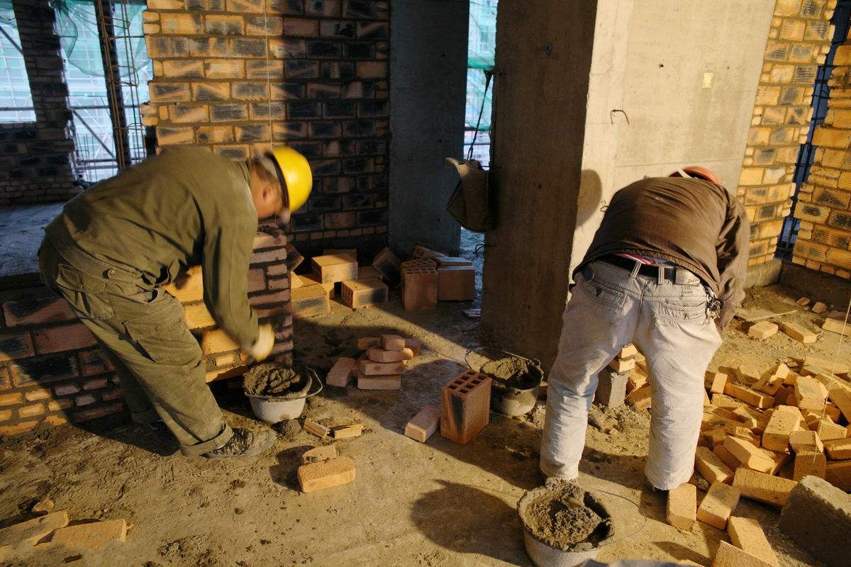 瓦工老师傅常用的一些小工具，干起活来顺手有高效，真聪明