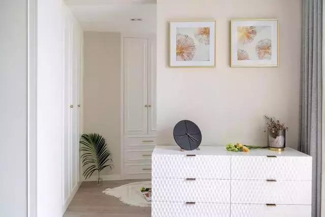 轻奢浪漫的110平美式三居，主卧带飘窗+衣帽间，美得让人好羡慕