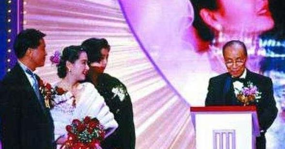 万梓良|万梓良与周星驰决裂内幕，情同手足也抵不过现实的残酷