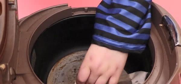 电饭锅这个地方不洗，等于吃毒！维修师傅教我一招，放心用