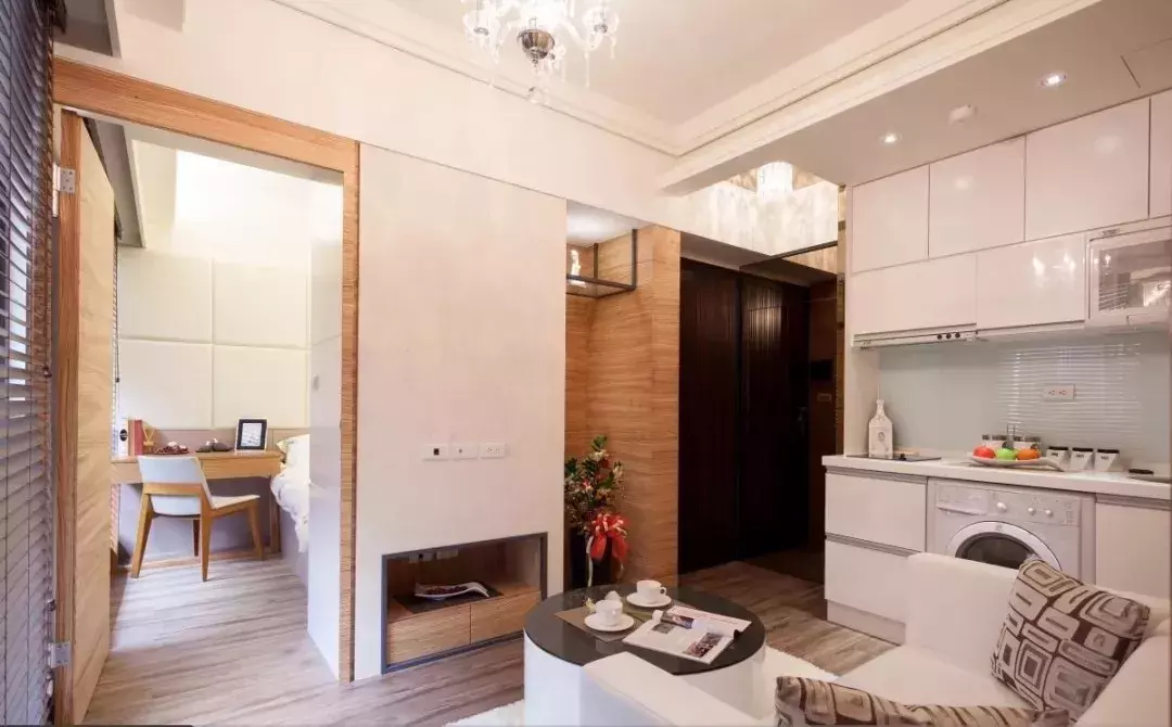 39平也能挤出了两室一厅, 隐形门的设计真是有趣极了!