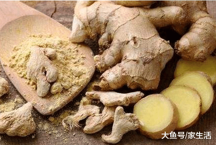 若是枕边出现这些现象, 不必惊慌, 预示着马上要走运了