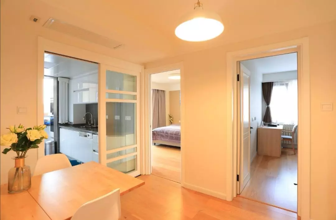 60平小户型，时尚的设计，既有现代风韵味又焕发着北欧风的活力！