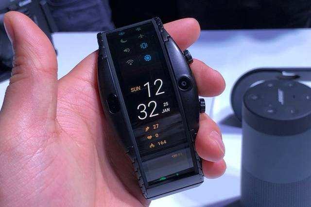 要什么洋货 看看这款让外媒赞不绝口的国货柔性屏腕机！