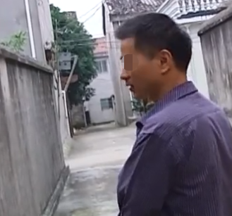 男子把全部收入给了妻子 只为劝妻子离婚 自己和“女友”长相厮守