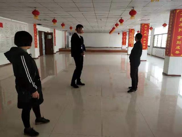 金源集团办公室招租，价钱便宜不容错过！