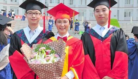 2019考生超本科分数线20分，走三本还是复读？看完这篇你就懂