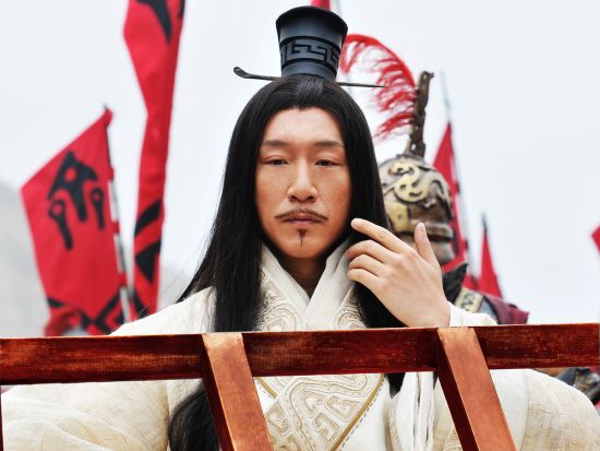 孙膑遭骗，被同门师弟庞涓砍去双脚后，他是怎么疯狂报复的