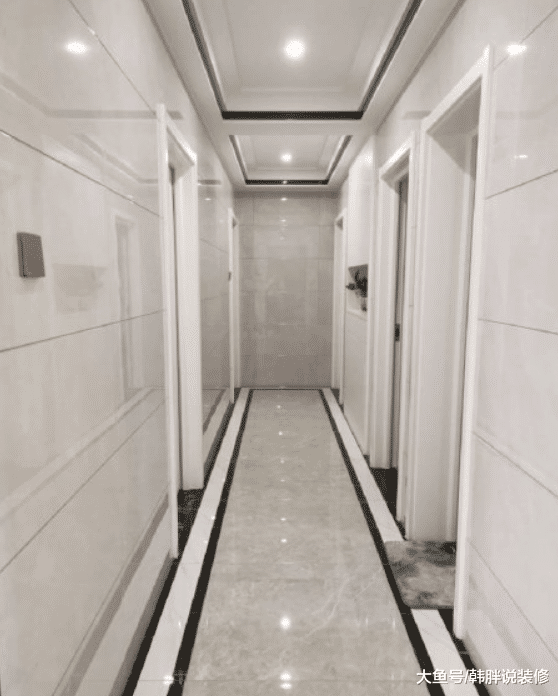 155㎡精装大四房，花了近50万承包给工程队，最爱附送的小露台