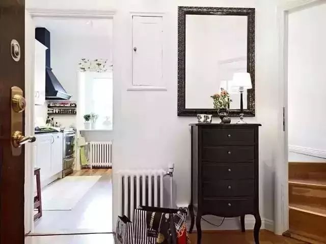 小户型玄关设计原来这么简单，还不get起来等什么？