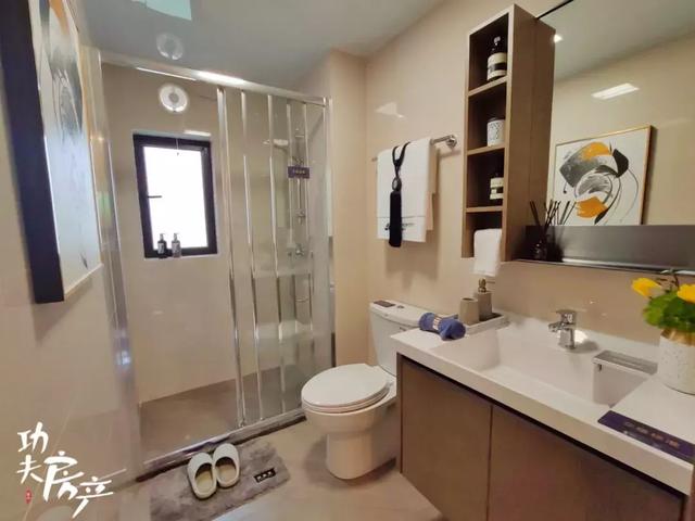 狮山冲上两万后，又一个高价地项目来了！200米到博爱湖