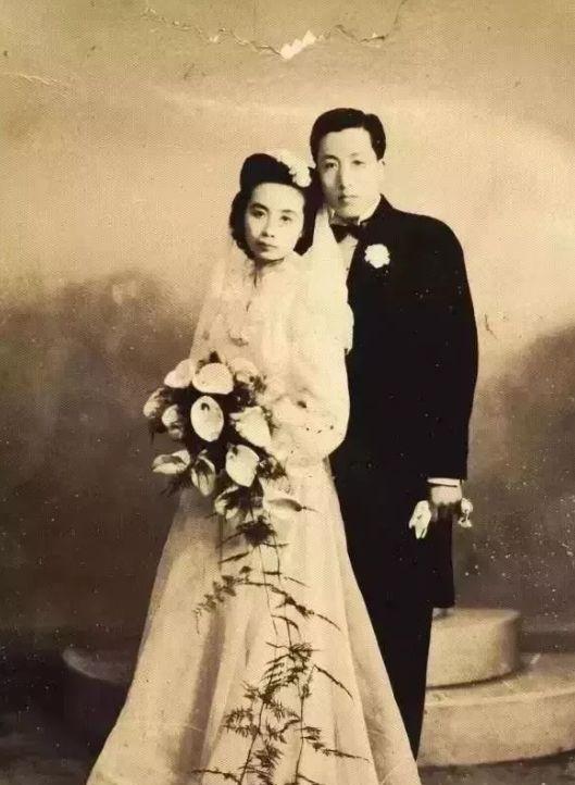 95岁裸捐3568万，回国执教40年，她是当之无愧的大女人