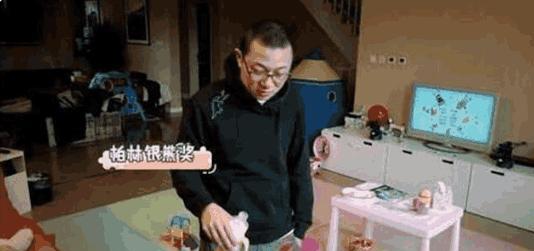 ?参观梅婷一家住的豪宅,餐厅乱得像垃圾场,一看平时就不怎么收拾