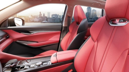 没让国人失望的“MadeinChina”，不愧为大国之作，比博越还漂亮