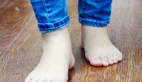 糖尿病人，双脚有这4种表现，或是血糖很高了！占一个也不是小事