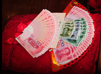 老公弟弟结婚，我送三千，新娘一句话，回家我就离婚了