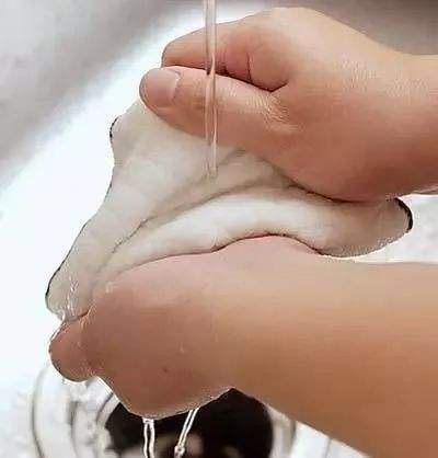 新房多喷空气清新剂，就能除甲醛？辟谣：这些才是除甲醛的好方法