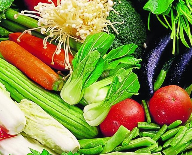 泡面▲不是所有的零食宝宝都可以吃,6种加入黑名单的零食千万要禁止了