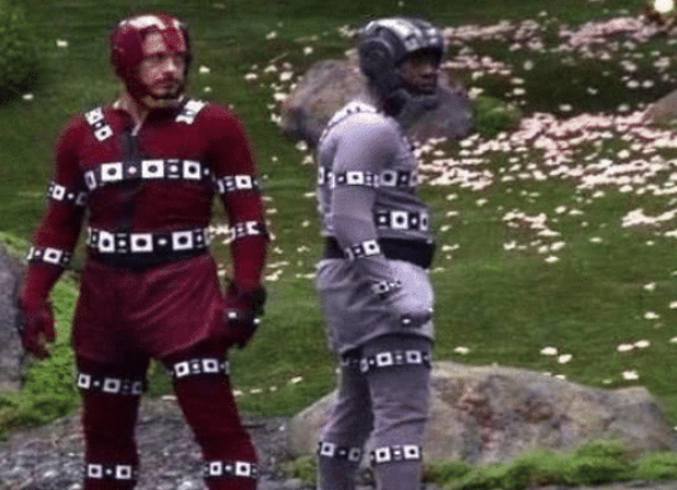 漫威无特效片场照，钢铁侠战甲简陋，小蜘蛛真团宠