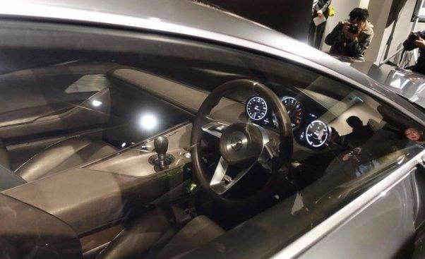 帕萨特最强劲敌终于开窍了，新车比宝马7系更好看，低至17万