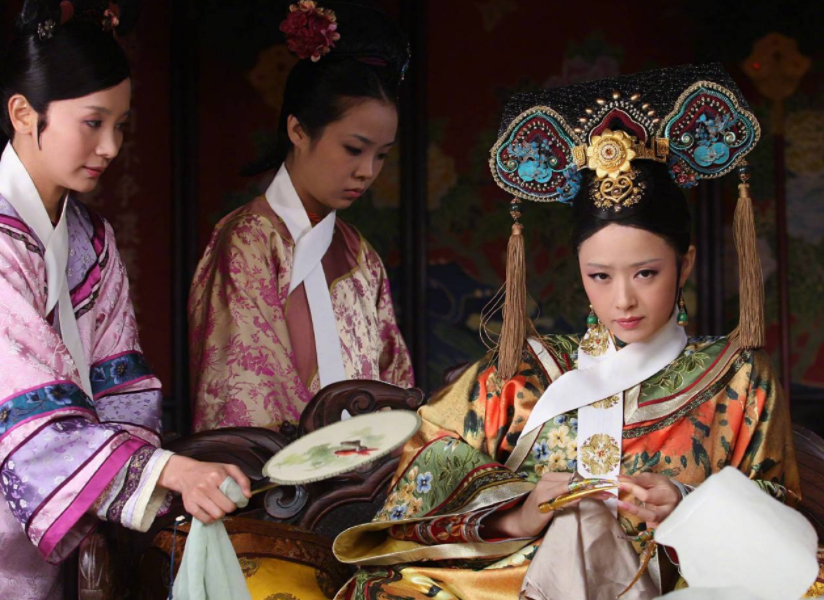 甄嬛传：皇后被终身禁足后，甄嬛为何坚持要养鸽子？实为诛心之举