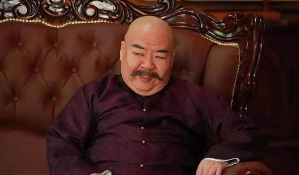 67岁老戏骨重返TVB拍剧演贵利王，对着空气演戏堪称帝级演技