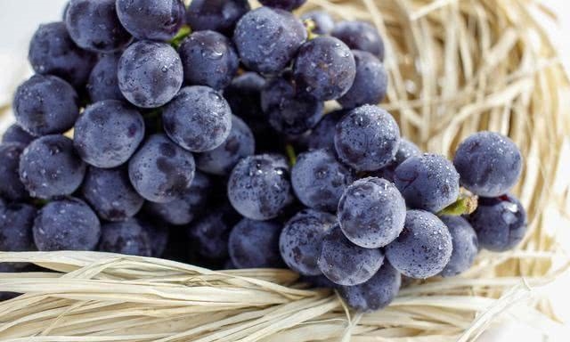 早上起床有3种变化，说明肝毒很多，若一个不占，恭喜肝还干净