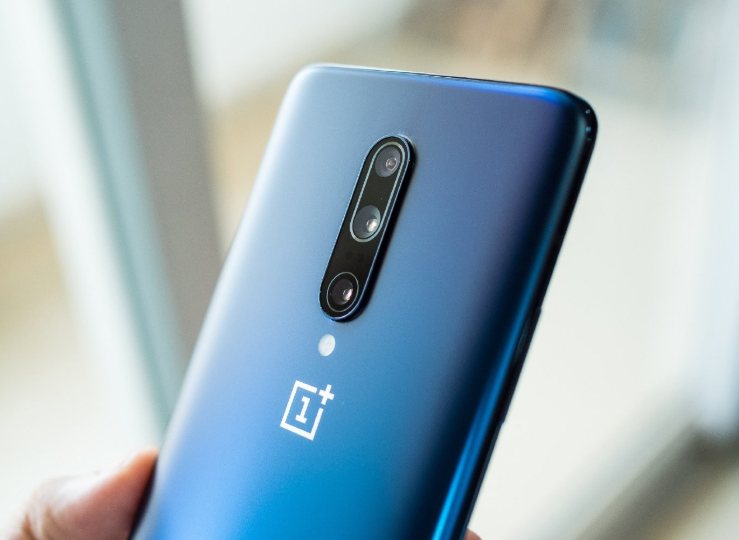 同样是互联网手机品牌，小米为何不能做出一加七Pro这种产品？