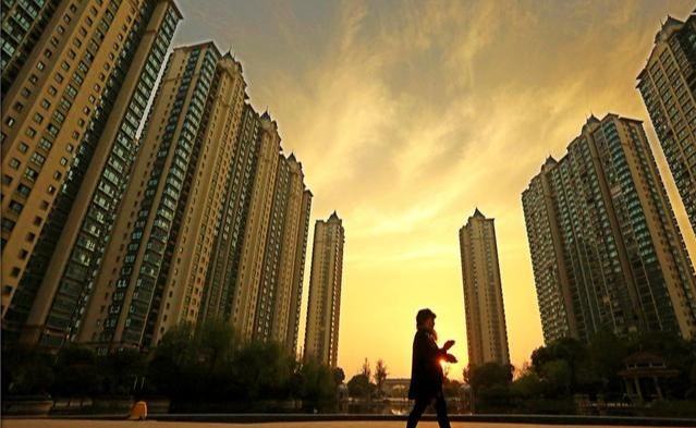 金九银十遇冷，房价有可能继续下跌，刚需要抓住机会