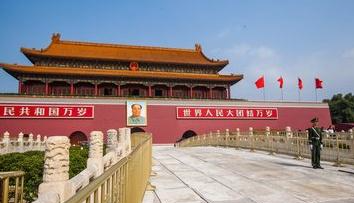 天安门屹立了601年，你知道当初建造它的只是个20岁的孩子吗？