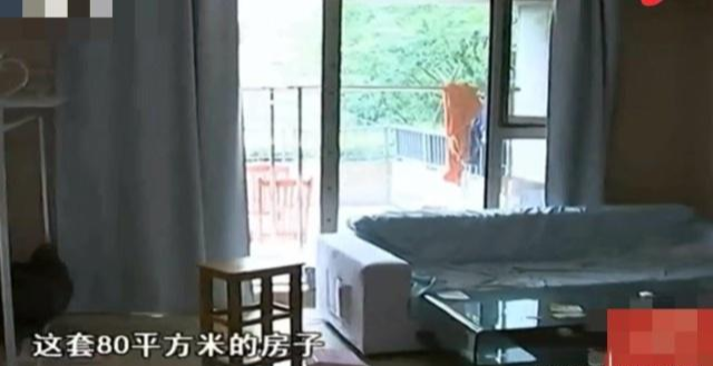 和闺蜜合租房子，二十多天后，女子：我有心理阴影了