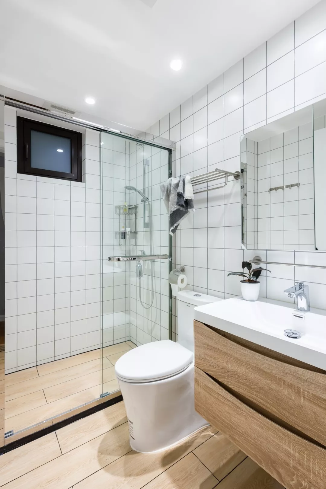 89平北欧小三房 小书房改成客房+书房 还有入户花园