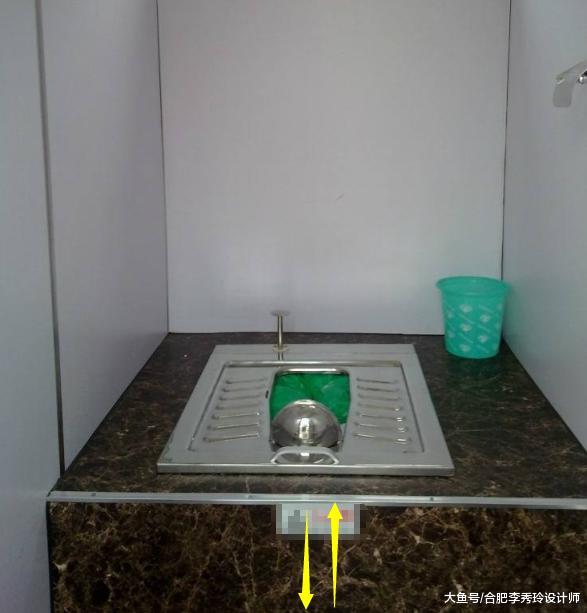 卫生间装蹲便器，高出地面好还是与地面齐平好？我家装这种才好用