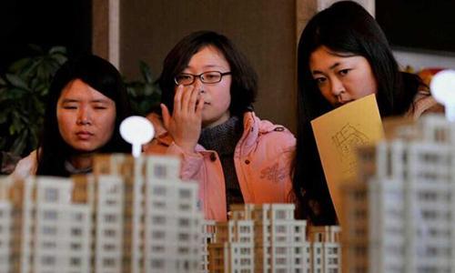 人口14亿，空置房却有16亿？房价为何不降？老梁“2字”揭露真相