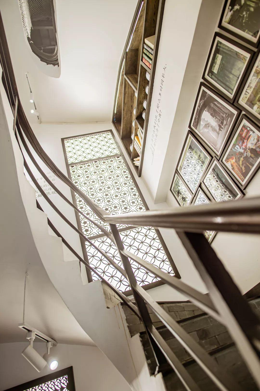 每人2杯，天天送，北京路漏奶的牛乳茶，就在4层楼高小别墅