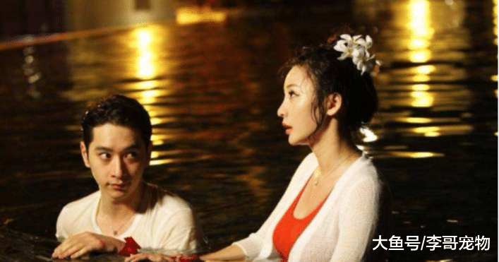 为母亲治病出道，主持演员什么都干，身材比演技好，如今开始逆袭