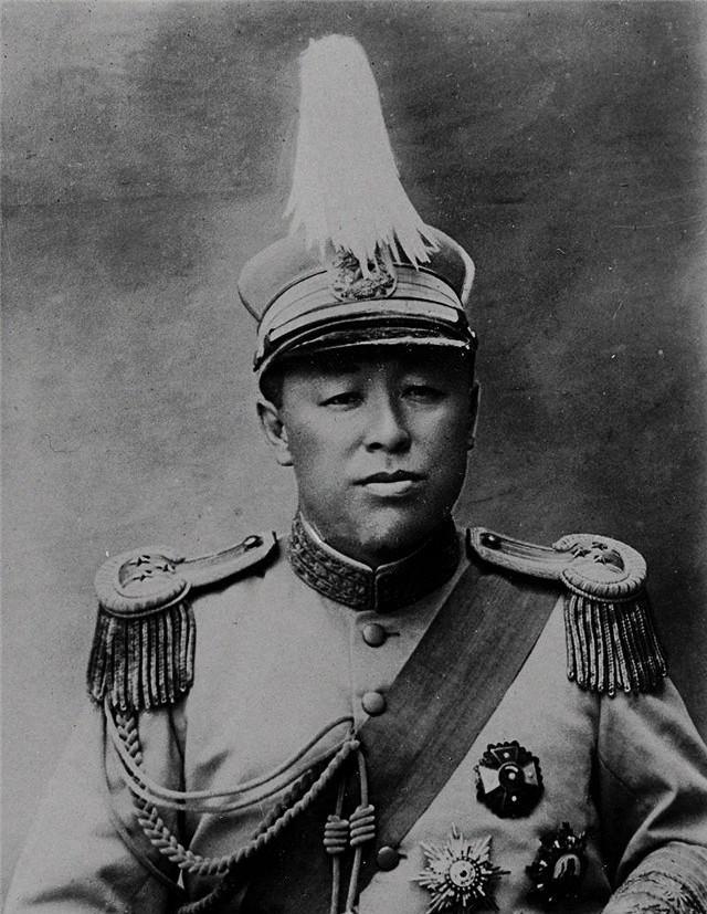 他是东北军“二把手，”却秘密送儿子参加红军，后成八路军司令员