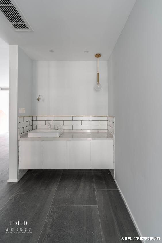 别只知道在家里到处打柜子，这8个地方就够了，好好利用起来超值