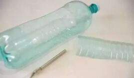 清理油烟机，只要一个塑料瓶就能搞定！