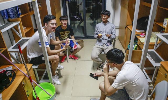 大学遇到这3种室友，沟通不好赶紧“换寝”，不然闹翻迟早的
