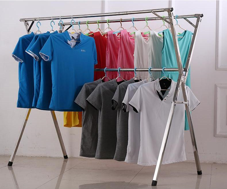 高层住户晾衣晒被特麻烦！跟上海小姑学一“笨招”，邻居纷纷点赞