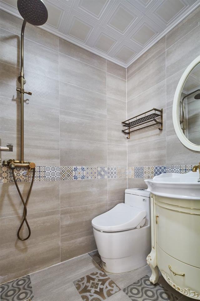 老婆买不被看好的顶楼，装修完请人来参观，亲戚都说当初看走眼了