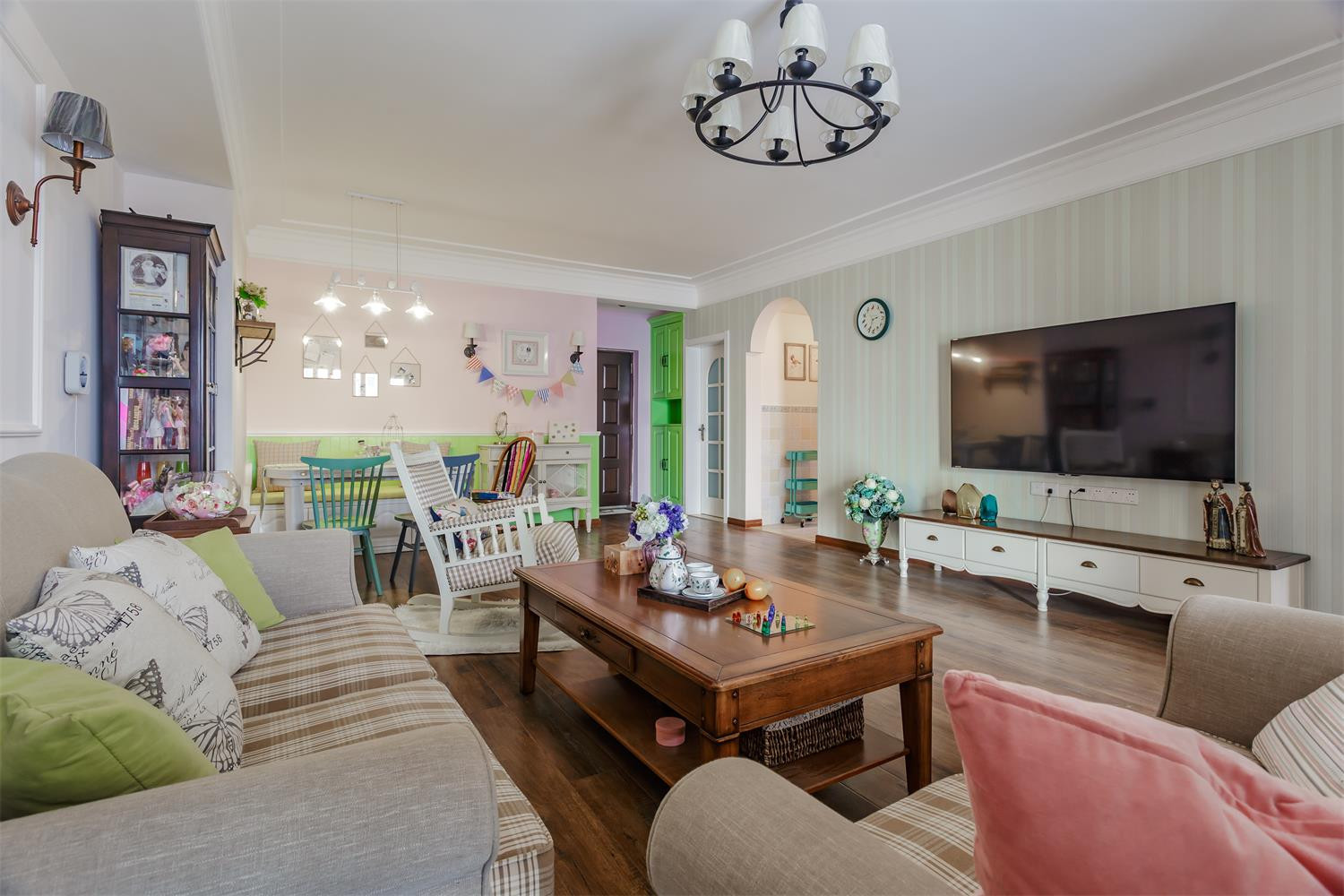 118平休闲美式三居，就想要一个这样的阳台！