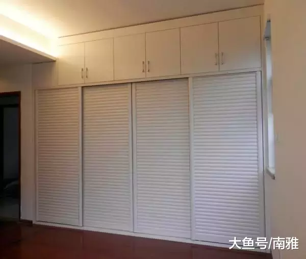 装修不久的新家，柜门各种使用故障，这啥原因？