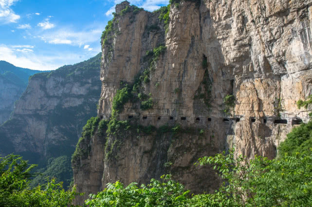 湖北被国家选中！投资50亿，建造赤壁长江大桥，看看是你故乡吗