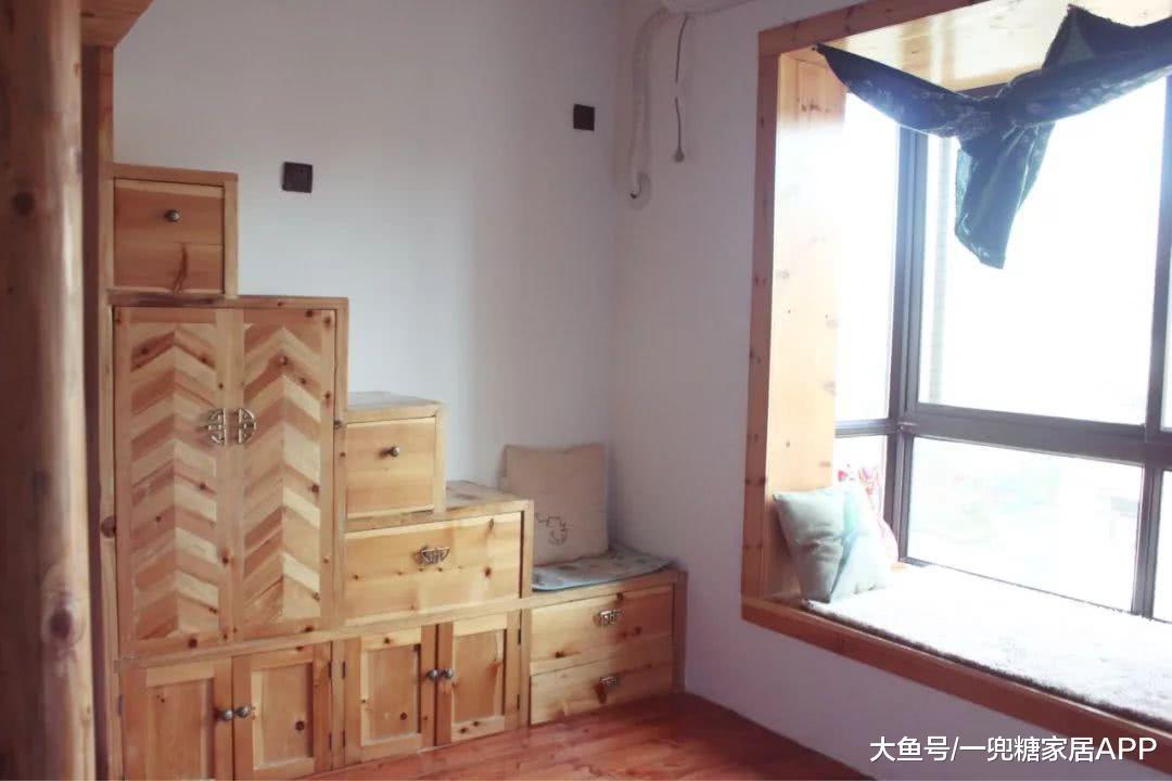 亲手搬成吨实木, 西安女孩花5年, 给自己盖了一座森林城堡