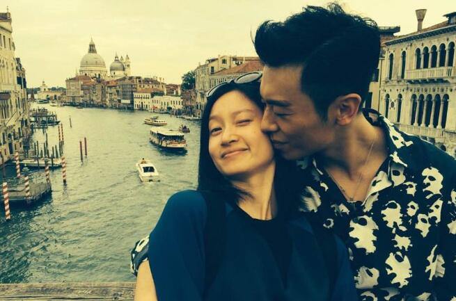 老少通吃的朱亞文竟29歲就結婚了，他不僅不后悔還覺得自己結婚太晚