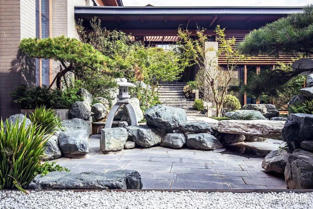 告诉你怎么做出日本庭院中的“枯山水”